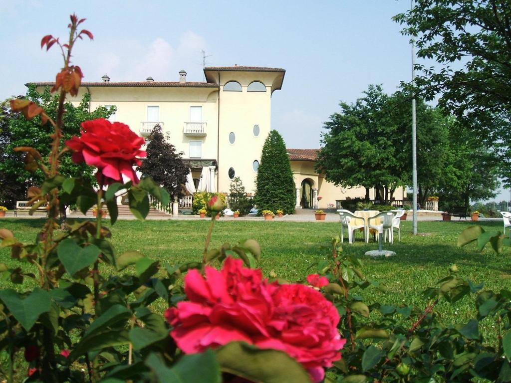 Villa Belvedere 1849 Misano di Gera dʼAdda 외부 사진